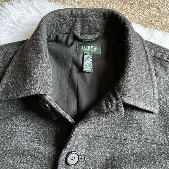 J. Crew Wool Coat Jacket Gray Button Front Lined Mens Size Large Professional - Picture 3 of 11